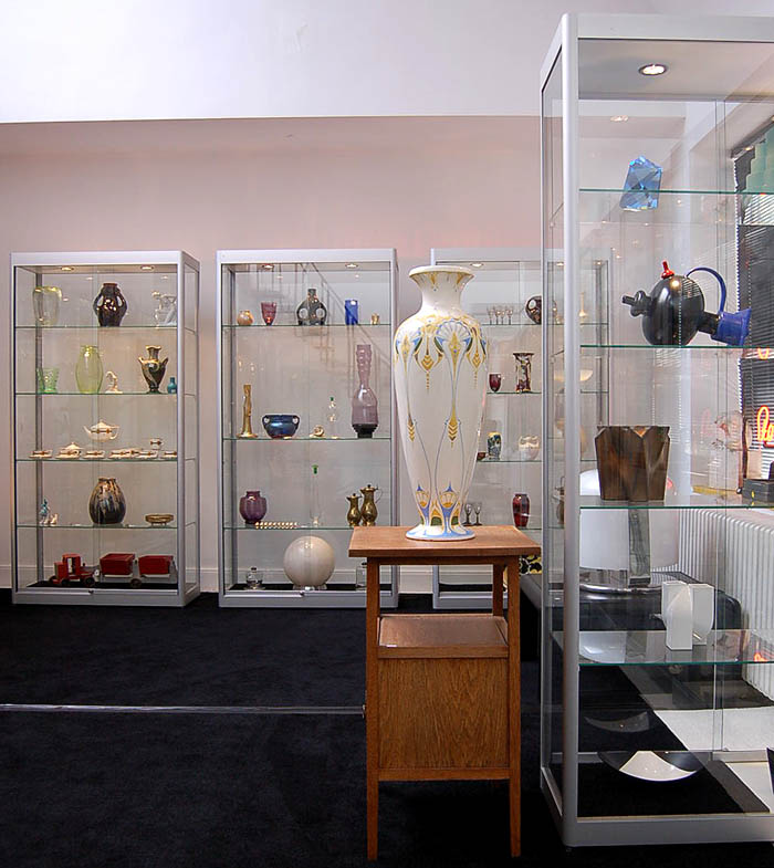Showroom 4 Botterweg Auctions Amsterdam July 2007